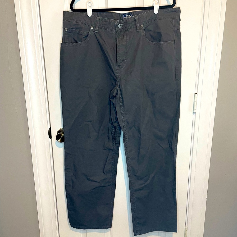 The North Face | Gray Jean Pants